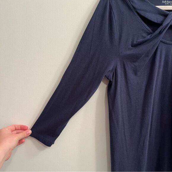 Soft Surroundings Cerulean Keyhole Top Navy Blue size Medium - Picture 7 of 8